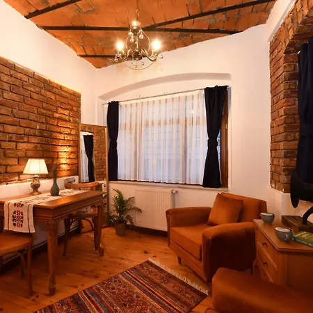 Апартаменты Historical & Retro House @central Of Taksim Стамбул