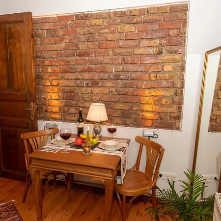 Historical & Retro House @central Of Taksim Apartamento Istambul